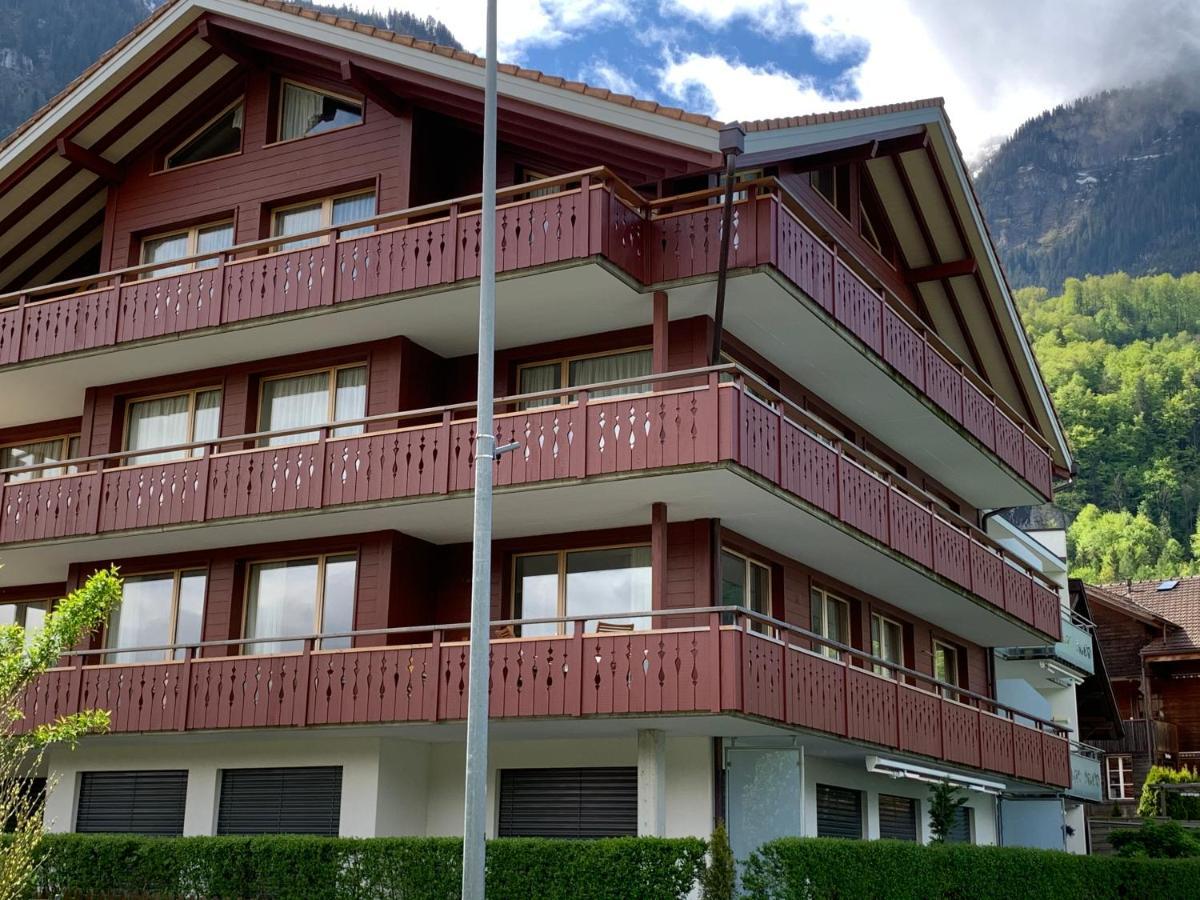 Seehaus Lake View 3-Bedroom Apartment Iseltwald Εξωτερικό φωτογραφία